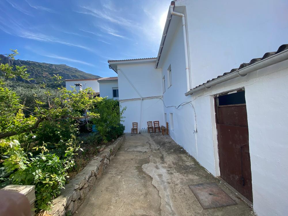  à vendre maison jumelée Alfarnatejo Axarquía 17