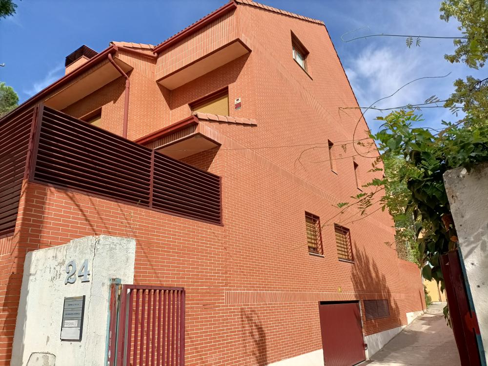  à vendre maison jumelée Ciudad Lineal-Colina Madrid Capital 4
