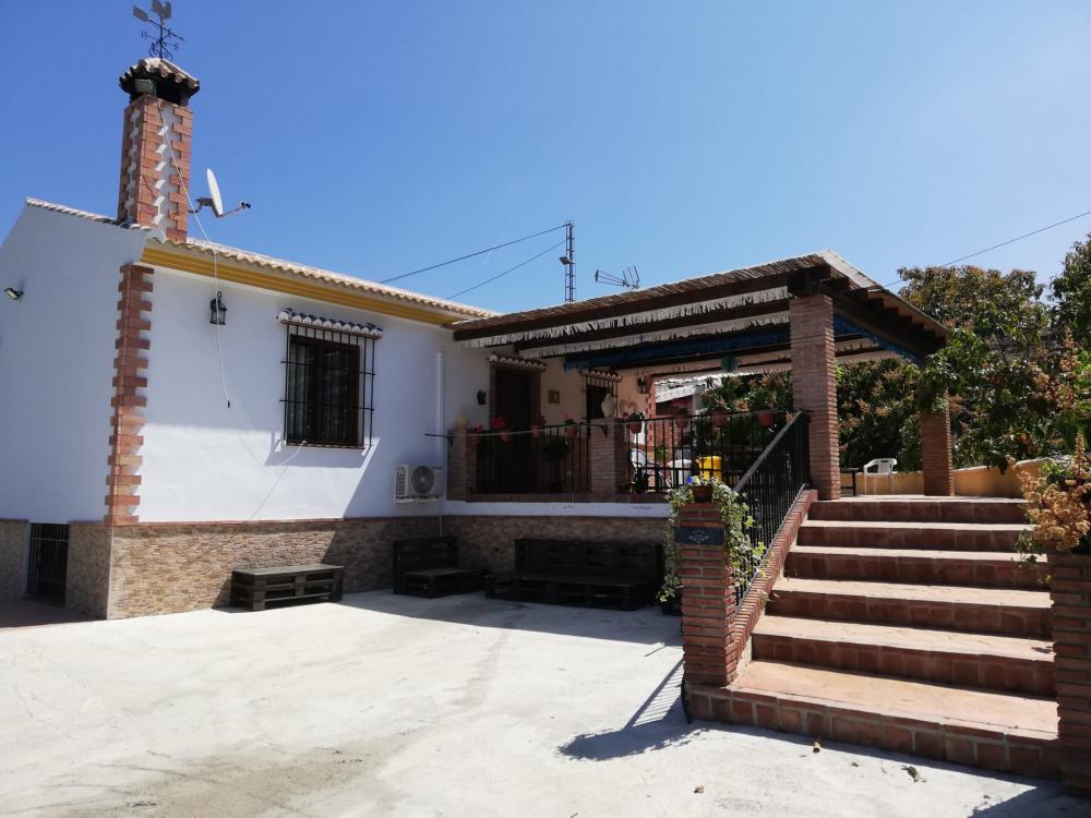  à vendre villa Benamocarra Axarquía 5