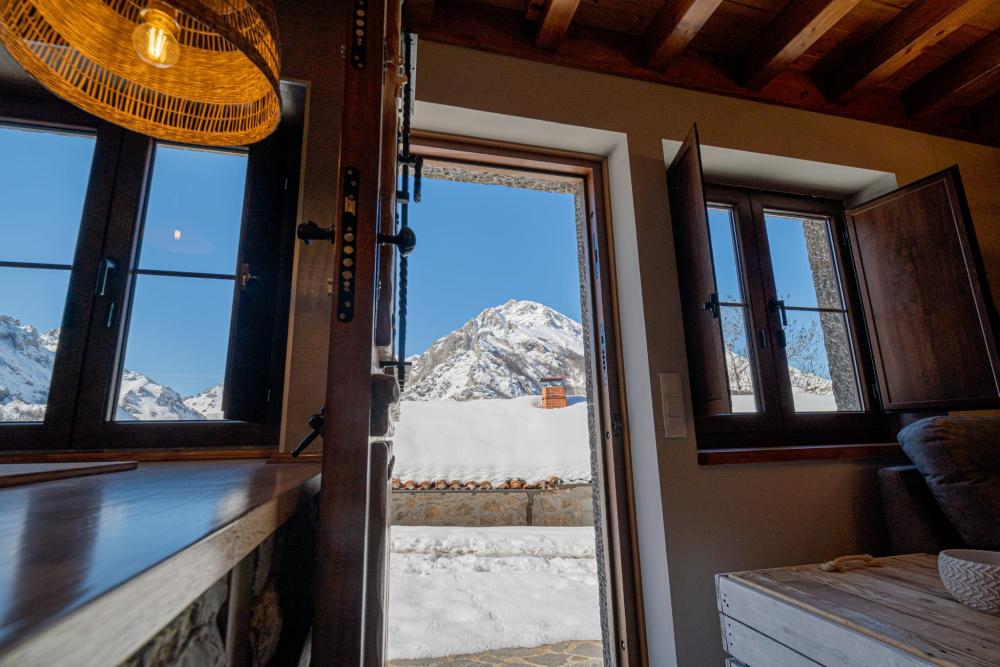  à vendre maison Sotres Oriente 5