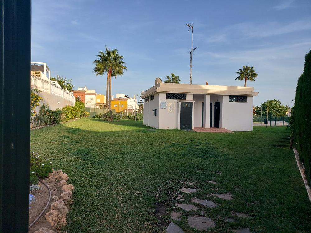  à vendre maison jumelée Chilches Axarquía 24