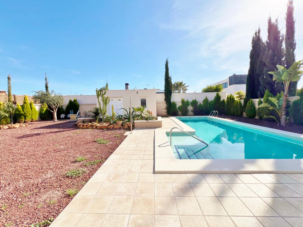  à vendre villa Retamar Comarca Metropolitana De Almería 3