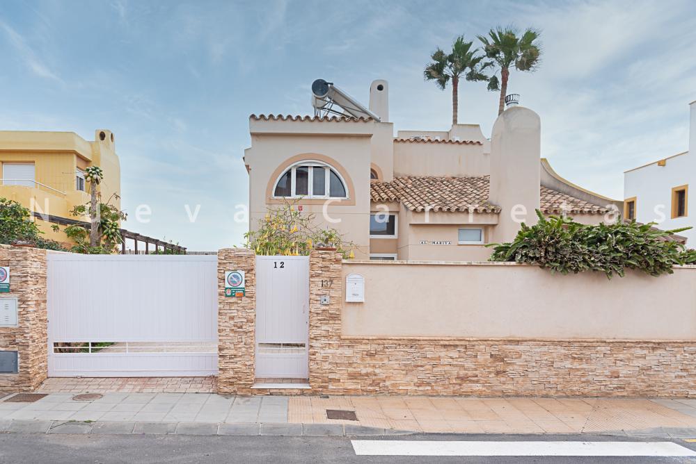  à vendre villa Ciudad Jardín-Zapillo-Cortijo Grande-Nueva Almería-Tagarete Comarca Metropolitana De Almería 1