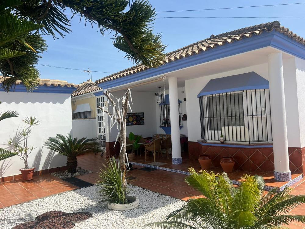  à vendre villa Chiclana De La Frontera Bahía De Cádiz 2